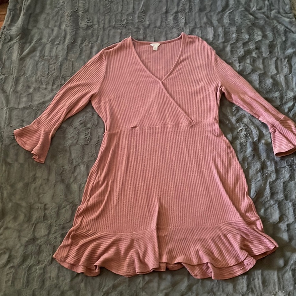 Rose dress-slightly picked fabric-decent condition-size XL